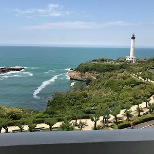 3* Vue Parking Régina Et Golf Biarriz